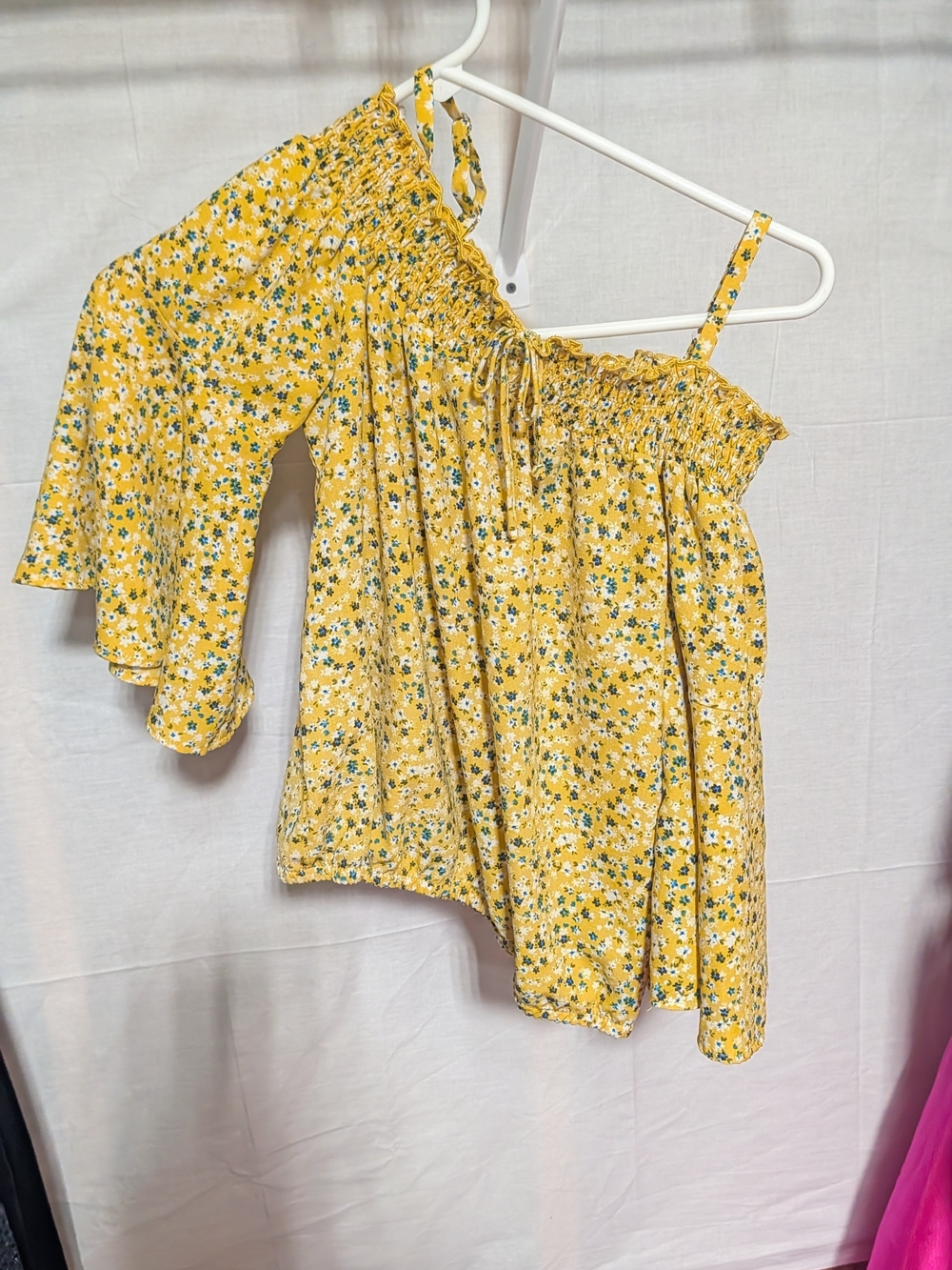 Amy Byer Yellow Floral Off The  Shoulder With Straps Peasant Top